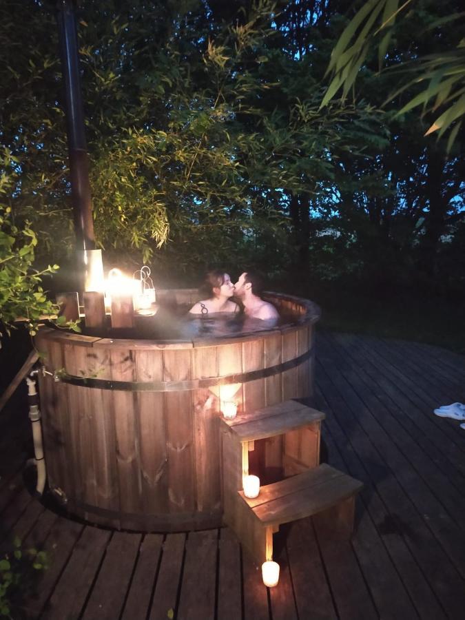 Ecolodge La Belle Verte Saint-Mʼhervé Екстериор снимка
